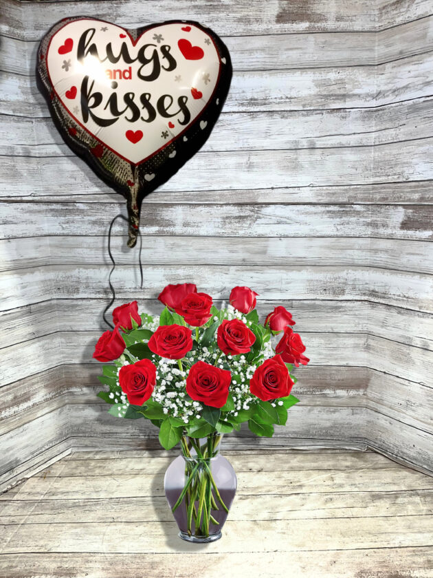 Dozen Standard Red Roses With Balloon