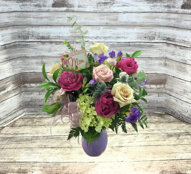 Loving Today Bouquet(Vase to Vary)