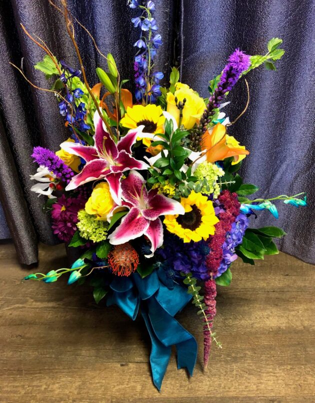 Tropical Pleasure Arrangement