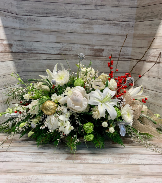 Snowflake Splendor Centerpiece